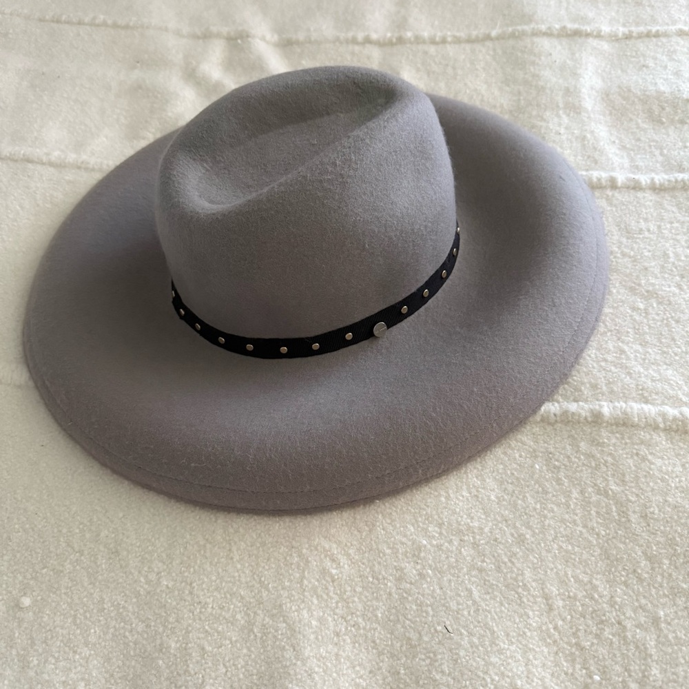 Ted Baker | Gray Hat with Gold Accents